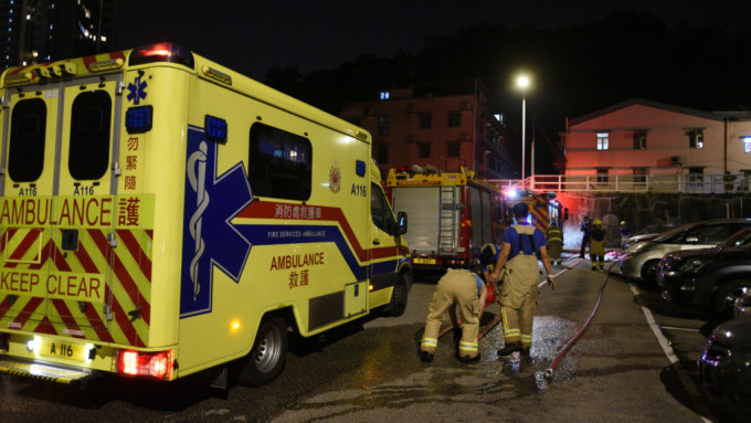 葵涌村屋疑電線短路起火 傳爆炸聲消防救熄