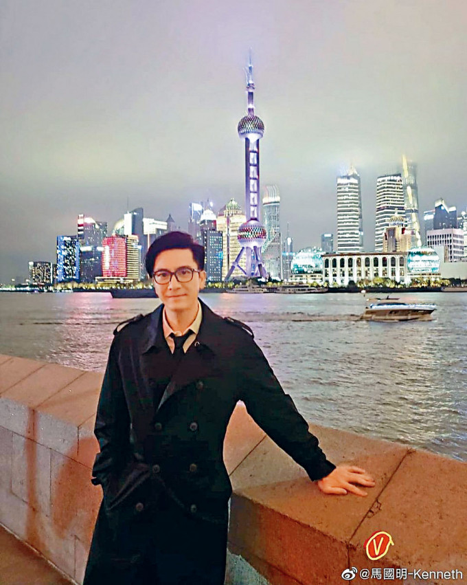 馬國明拍攝上海東方明珠廣播電視塔的夜景。
