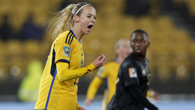 伊莉絲迪是瑞典女足帶刀侍衛。Reuters