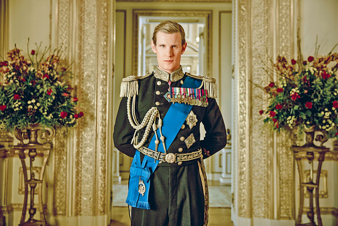 在《王冠》中扮演年轻版菲腊亲王的Matt Smith，赞菲腊亲王是真男人。