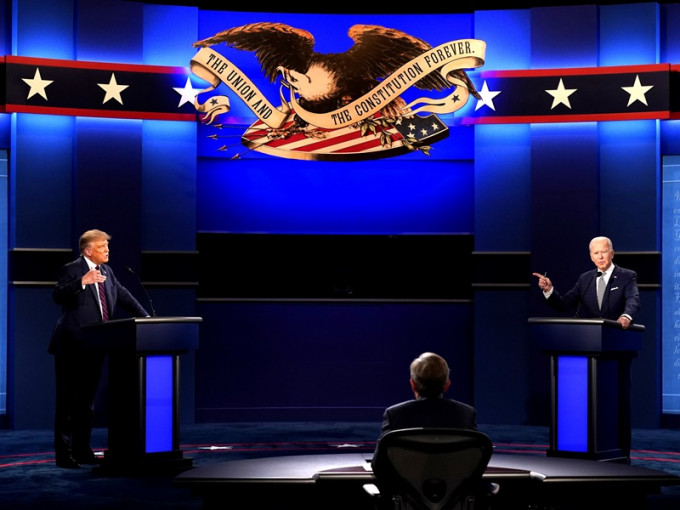 第一场电视直播辩论，被形容为「史上最混乱」总统候选人辩论。AP
