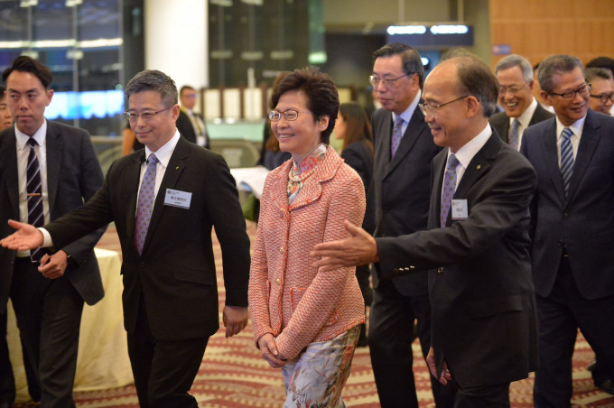 林鄭晚上出席香港工業總會周年大會晚宴。