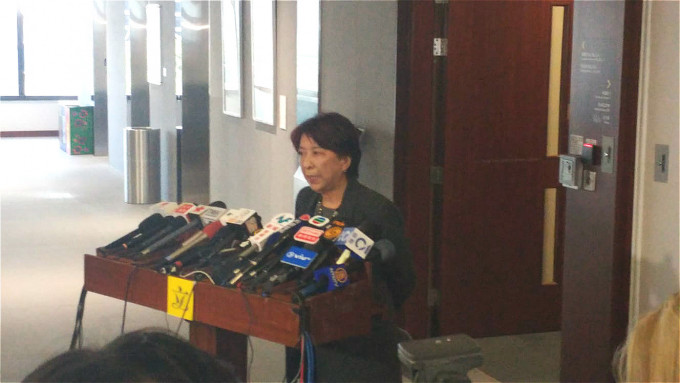 蒋丽芸批评反对派阻碍内会选举主席。