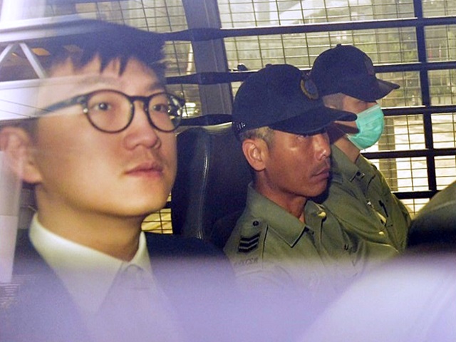 梁天琦被控一項煽惑暴動罪及兩項暴動罪。