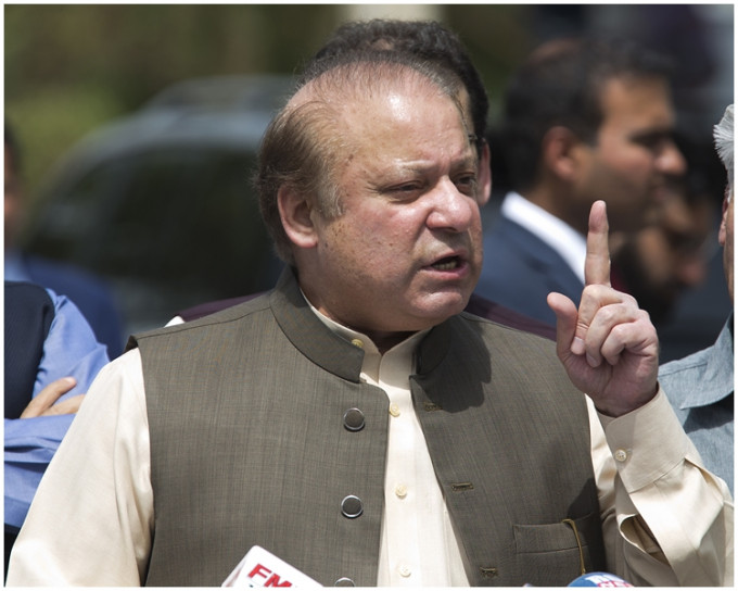巴基斯坦最高法院就总理谢里夫贪腐案颁下裁决。AP图片