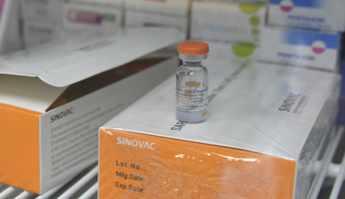 衞生署过去一周收到18宗接种疫苗后异常事件报告，无人针后亡 。资料图片