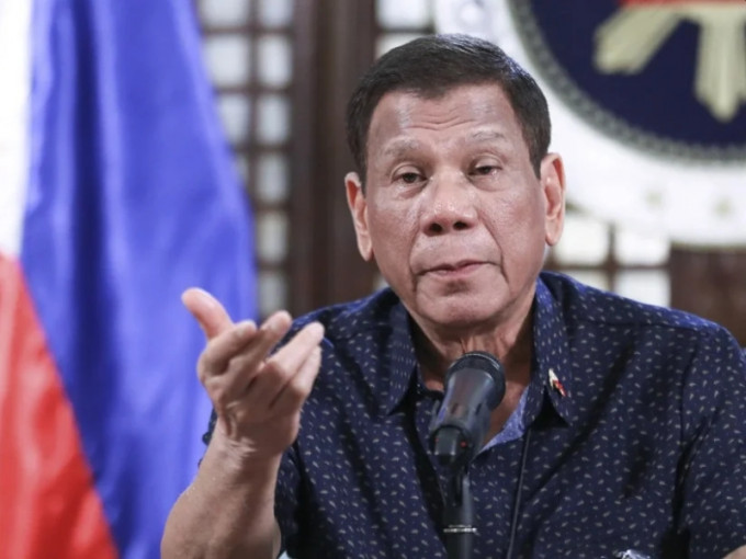 菲律賓總統杜特爾特4月1日下令，如民眾不配合防疫措施，執法人員可直接開槍擊斃。AP圖