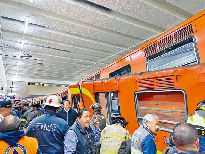 墨西哥首都墨西哥城地鐵列車相撞現場。