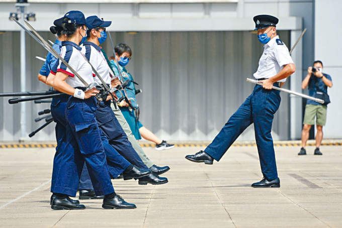警察學院一連三個周末及周日舉辦「中式隊列導師研習班」。 