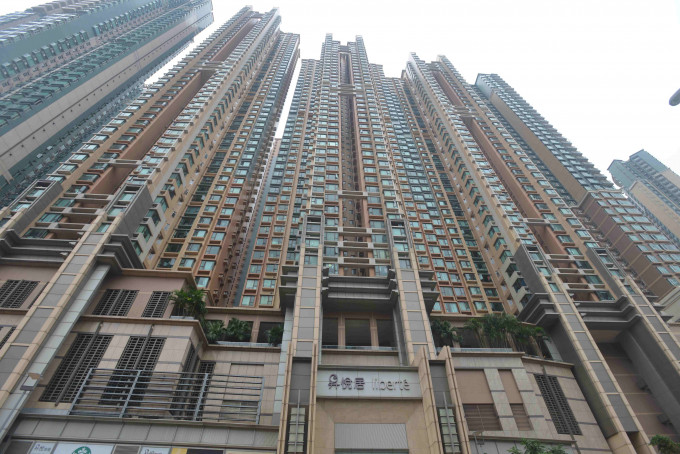 長沙灣昇悅居2房戶，月租1.75萬。