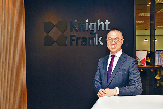 萊坊麥健偉指出，受疫情影響，商廈業主減租吸客成為大氣候。