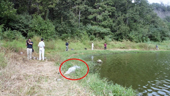 22前一具腐壞的女屍在南京玄武湖被人發現。