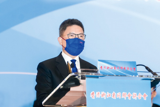 浙联会筹委会主席兼常务副会长詹洪良先生当晚致谢辞。