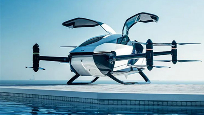 圖為小鵬匯天智慧電動飛行汽車旅航者X2。