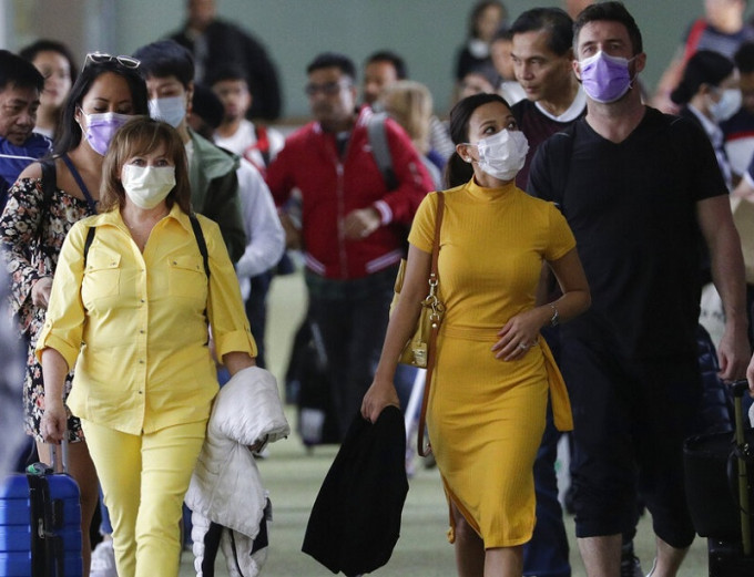 不少专家表示，新冠肺炎疫情或威胁全球公共卫生安全。AP