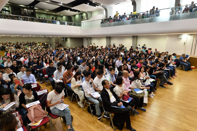 校长潘绍慈指，今年预留约90个名额予外校生申请。