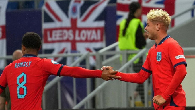 英格兰 2：0捷克 旗开得胜排C组榜首。网上图片