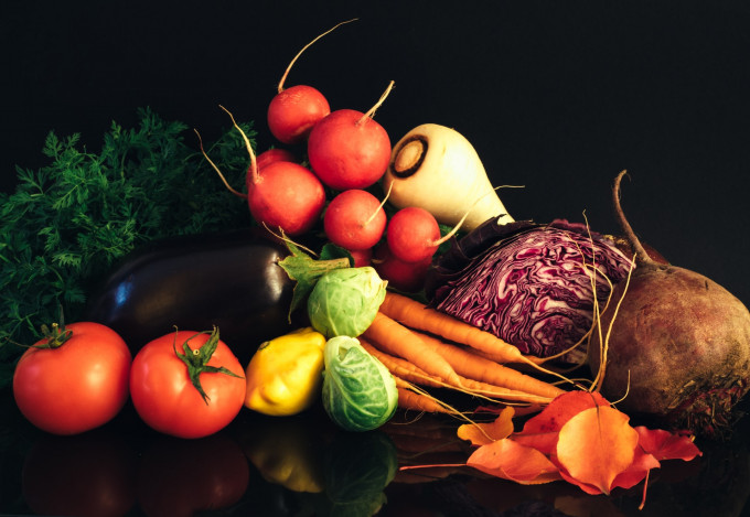 彩虹飲食法著重攝取七種顏色蔬果的營養，從而令身體營養均衡。（Sharon Pittaway / Unsplash圖片）