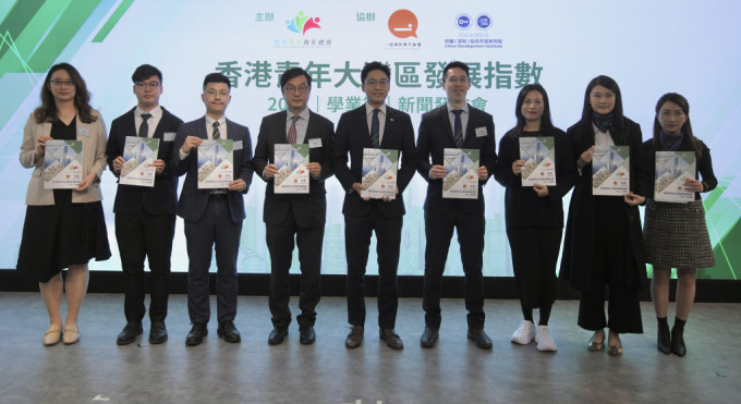 香港青年对大湾区发展认可度创新高，7成受访者愿北上。陈浩元摄