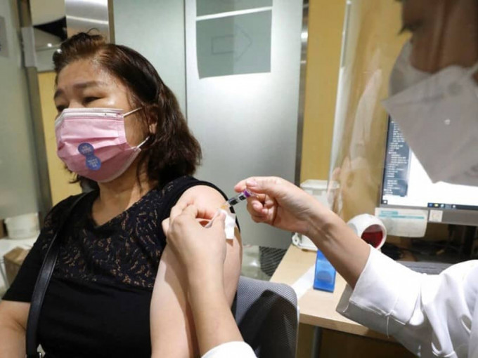 南韩拟加快疫苗接种计画。AP