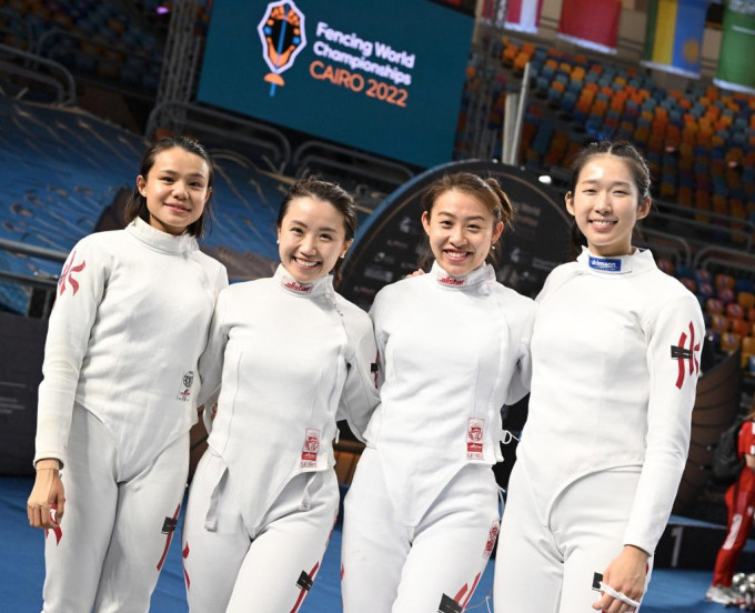 女重港隊在世錦賽八強不敵南韓，無緣躋身四強。FIE圖片