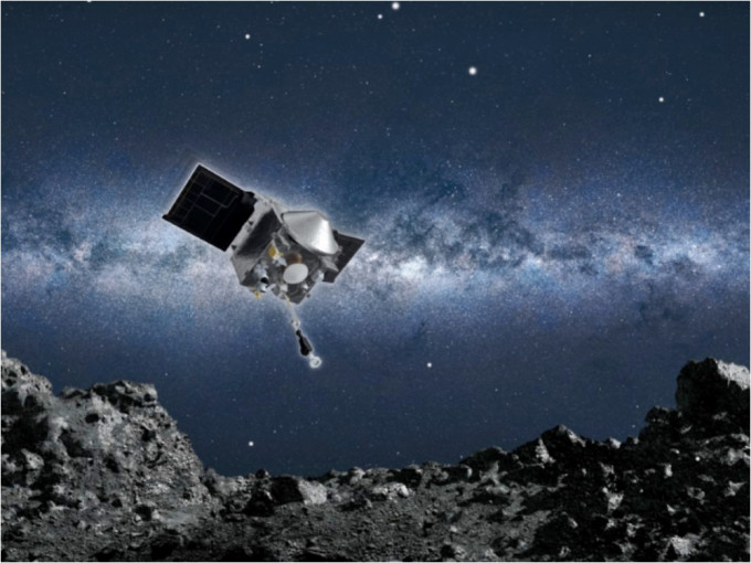 美国太空总署发射的无人探测器「奥西里斯-雷克斯号」成功轻触小行星贝努的表面。AP资料图片
