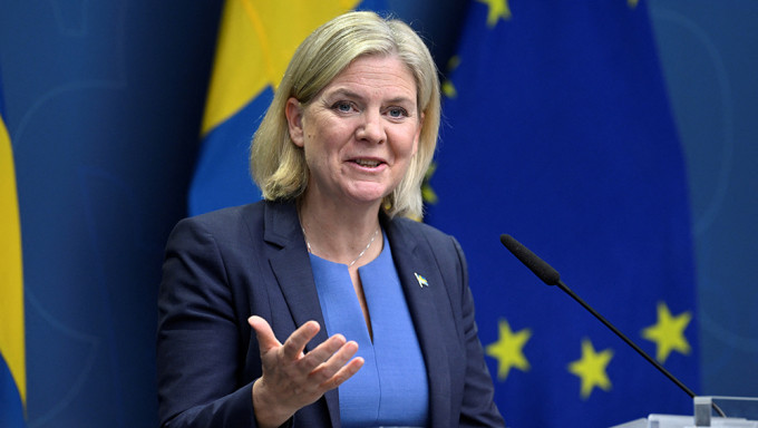 瑞典首相安德森宣布辭職。路透