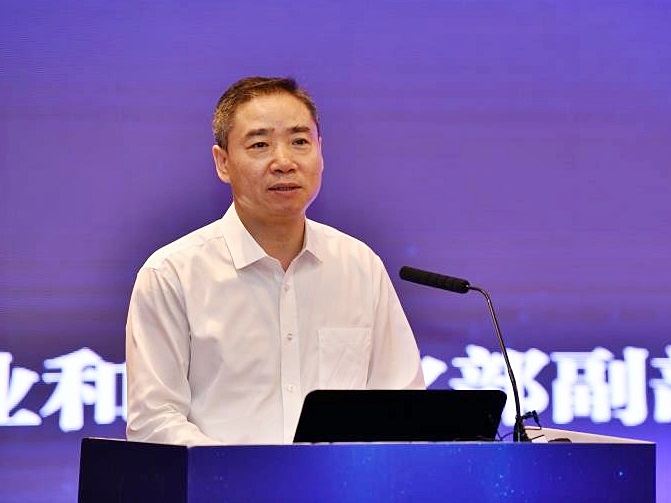 辛國斌指中國製造業核心技術短缺。