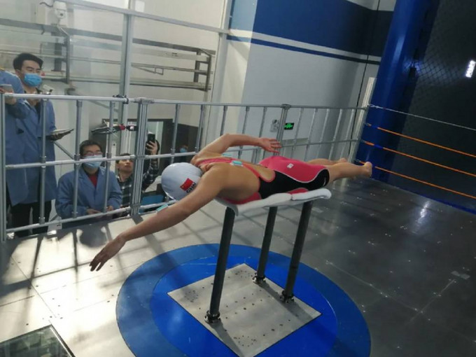 中国航天科技运用在奥运游泳选手训练。网上图片