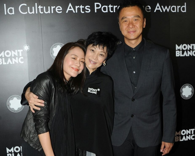 张艾嘉获颁「2017年万宝龙艺术赞助人大奖」。