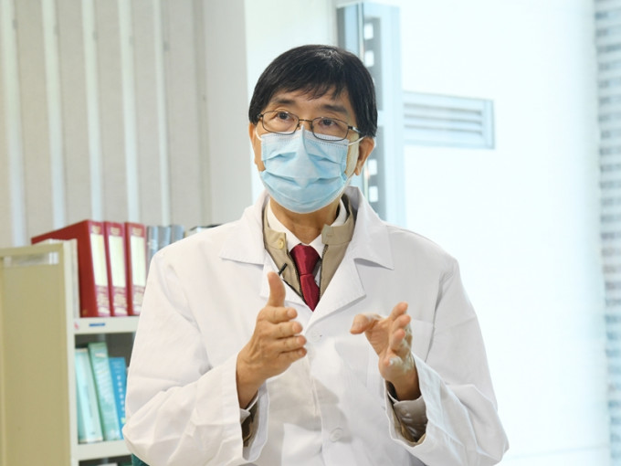袁国勇是港大微生物学系的研究团队成员之一。资料图片