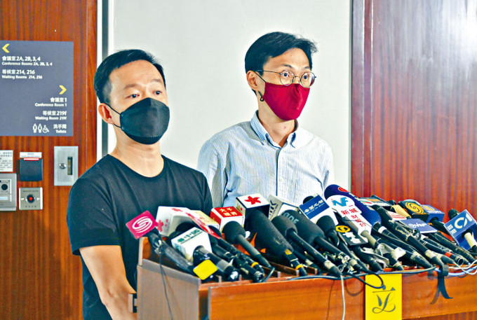 行管会上月决定向许智峯、陈志全（左）和朱凯廸（右）追讨清洁费及复修费。