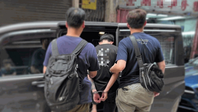 警方拘捕一名17歲越南籍青年。警方提供