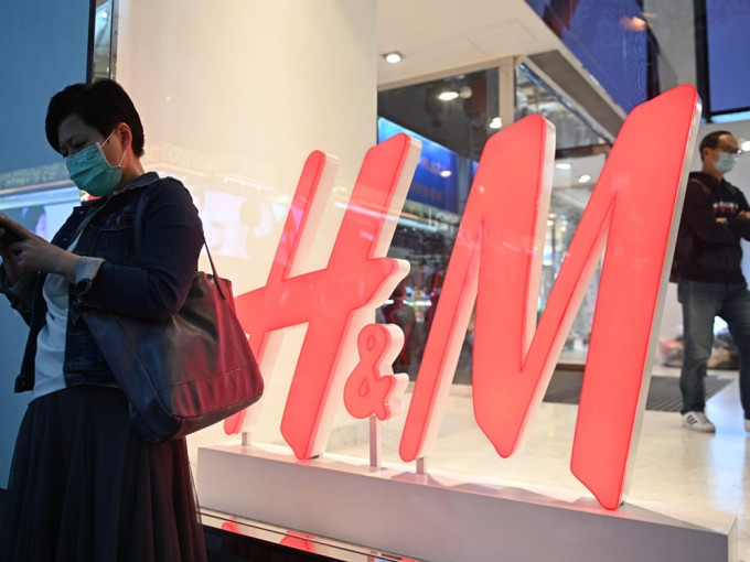 除了H&M，近年發表過與新疆棉花「切割」言論的國際品牌還有不少。