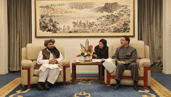 外交部亚洲司司长刘劲松会见阿富汗新任驻华大使卡里米