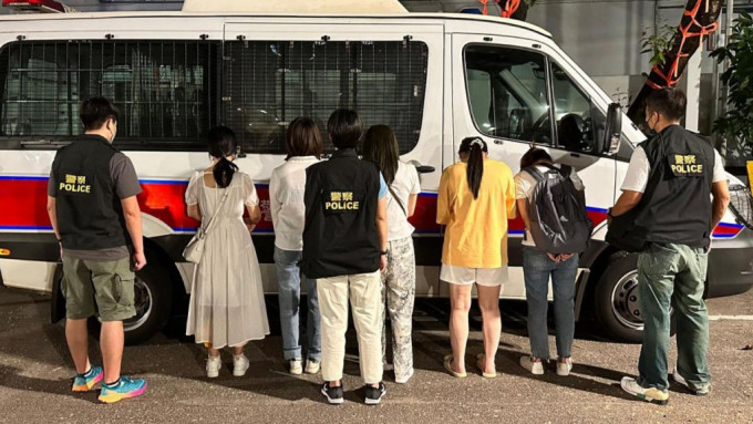 警破網上賣淫集團 拘6內地女包括29歲骨幹。警方圖片