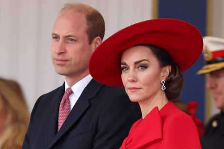 威廉王子与王妃凯特据报就孩子教育问题「多年来」有争论。路透社