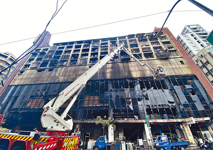 高雄市「城中城」大樓在月中發生大火，奪去多人性命。
