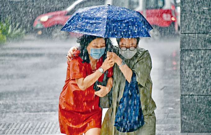 天文台指香港广泛地区将受大雨影响。资料图片