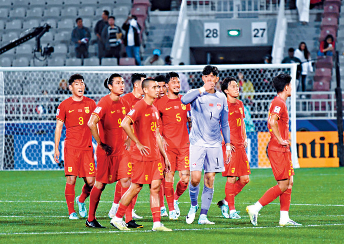 国足首轮与塔吉克闷和收场，馀下赛事将不容有失。