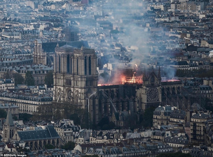 法国巴黎圣母院8个月前遭遇大火。资料图片