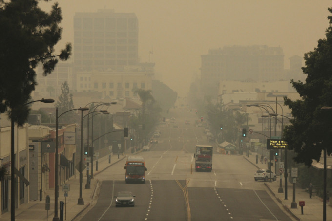 因山火之故，加州空气品质急遽下降。AP图片