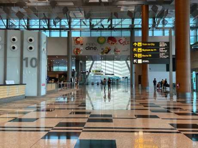 新加坡樟宜机场的新冠病毒感染群组持续扩大。 资料图片