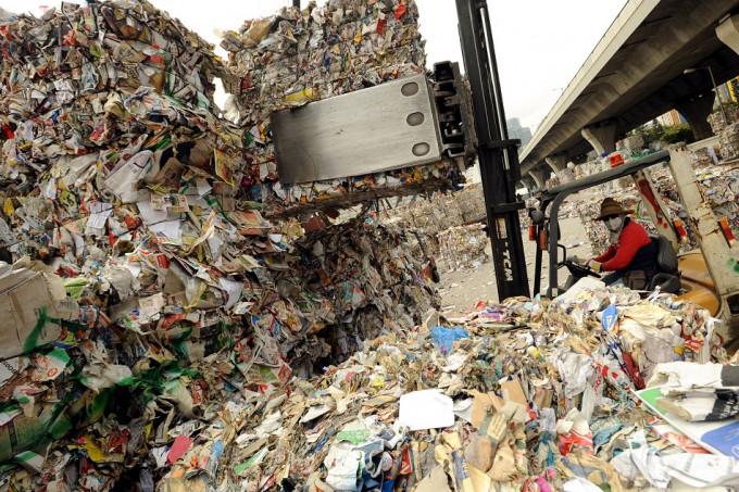 環保署加強宣傳回收「三紙二膠」。資料圖片