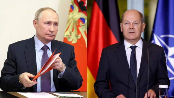 普京(左)对朔尔茨声言，攻击乌克兰是逼于无奈。REUTERS