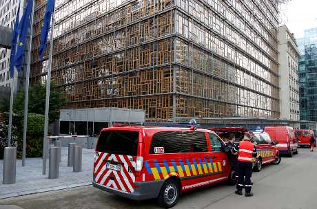 位於布魯塞爾的歐盟新大樓廚房冒毒煙。