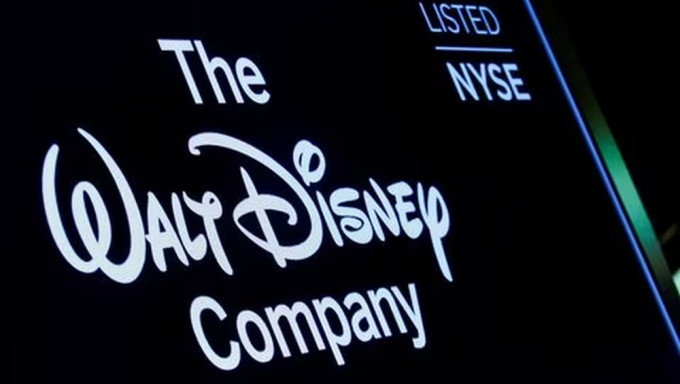 迪士尼裁员7000人减开支。路透