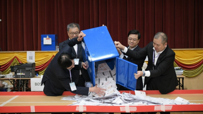 立法會換屆選舉明年舉行 政制局：以「創新、多元、接地氣」手法宣傳