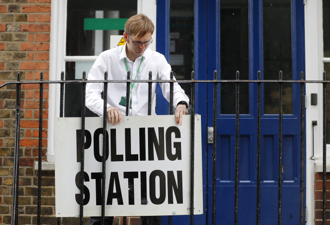 英国大选结束，预料结果挫败执政党。AP