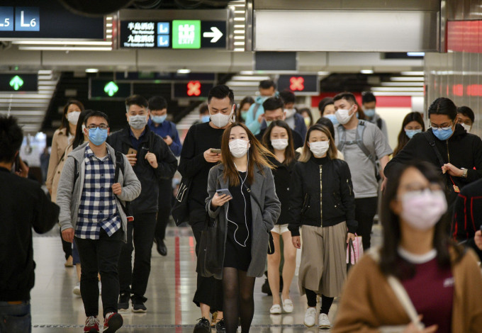 港鐵指今年首季載客量按年下跌約四成。 資料圖片